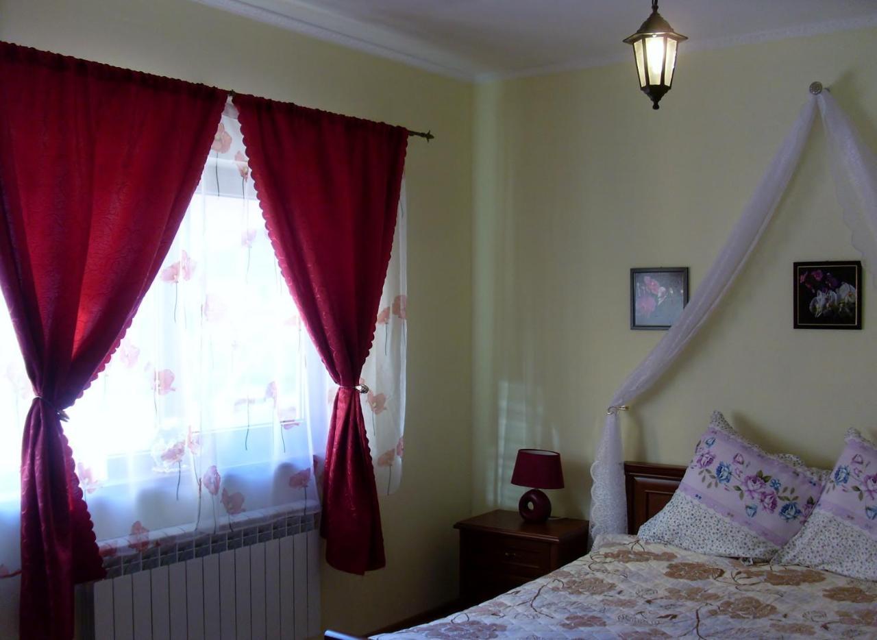 Villa Eden Delux Yanoshi 部屋 写真